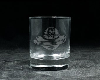 Alien In UFO Glass | Water | Wine | Whisky | Beer | Gift | Laser Engraved