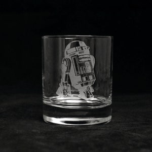 R2-D2 Glass | Star Wars | Water | Wine | Whisky | Beer | Gift | Laser Engraved
