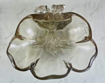 Antique Handcrafted Natural Rock Crystal Quartz Carved Bowl – 4250 Carats Spiritual Home Decor