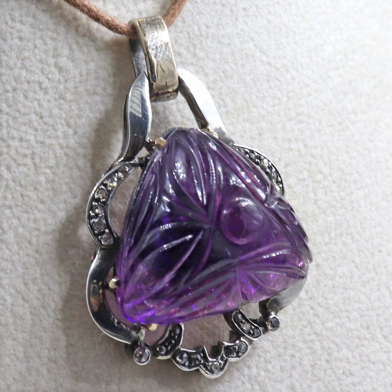 Antique Natural AMETHYST Carved GEMSTONE Diamond Studded In 925 Silver PENDANT