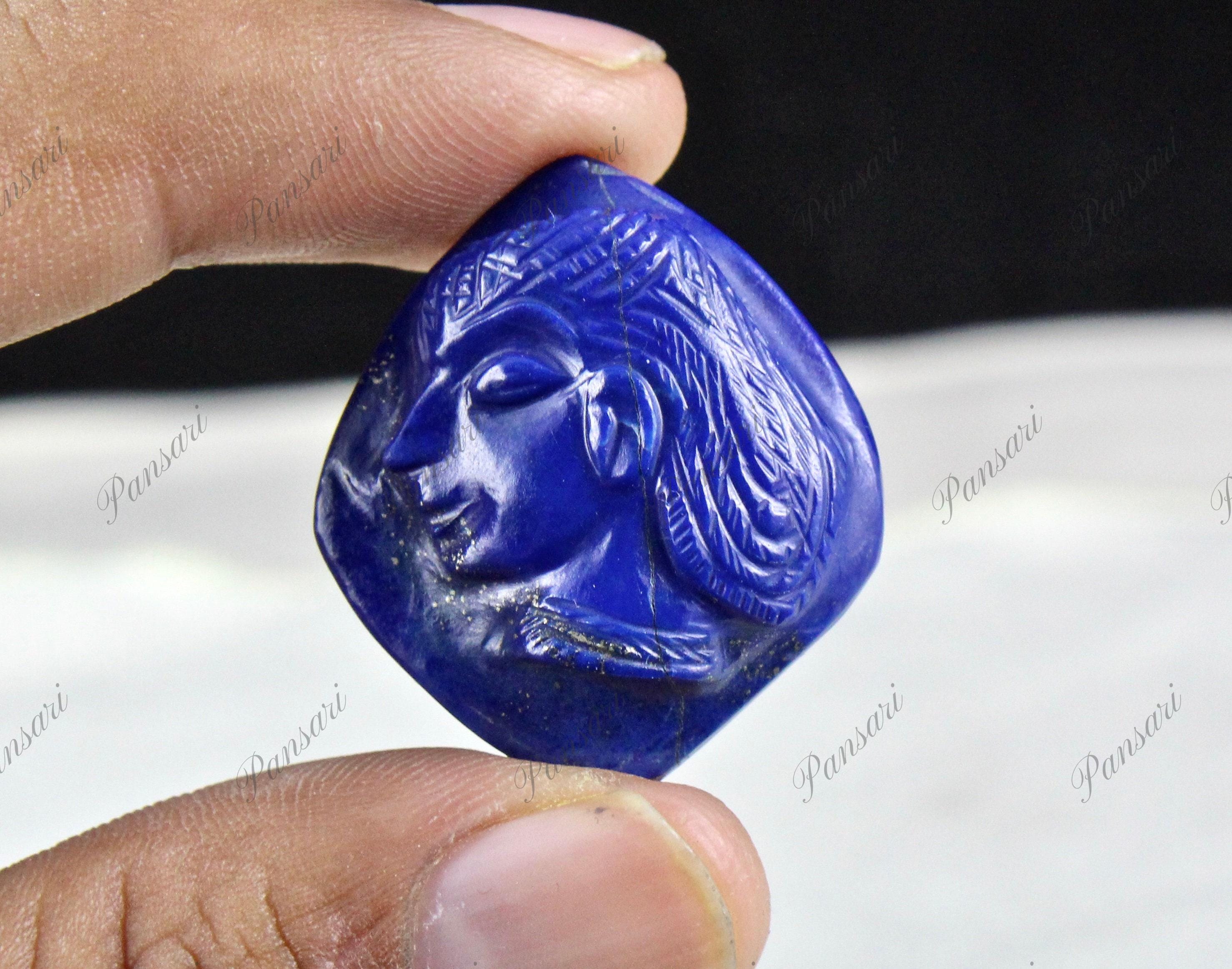 天然ラピスラズリ彫刻クイーン 32 mm 45.28 カラット ペンダント用宝石