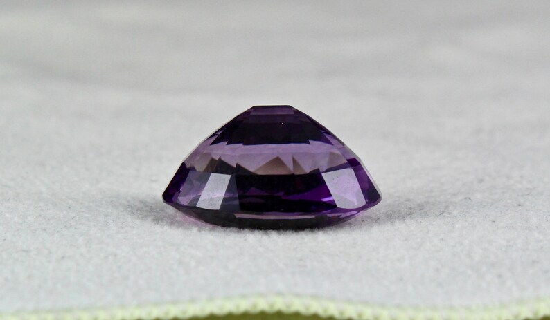Natural Amethyst Oval Cut Gemstone 24x18mm 32.60 Cts Designing Pendant Ring
