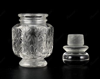 Natural Rock Crystal Quartz Carved Perfume Bottle – 1655 Ct Gemstone Home Decor