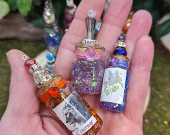 3 or 5 Miniature Potion Bottles, Fairy Miniature Bottles, Magic Fairy Potions, Magic Fairy Kit, Miniature Potions, Mini Fairy Potion Bottles