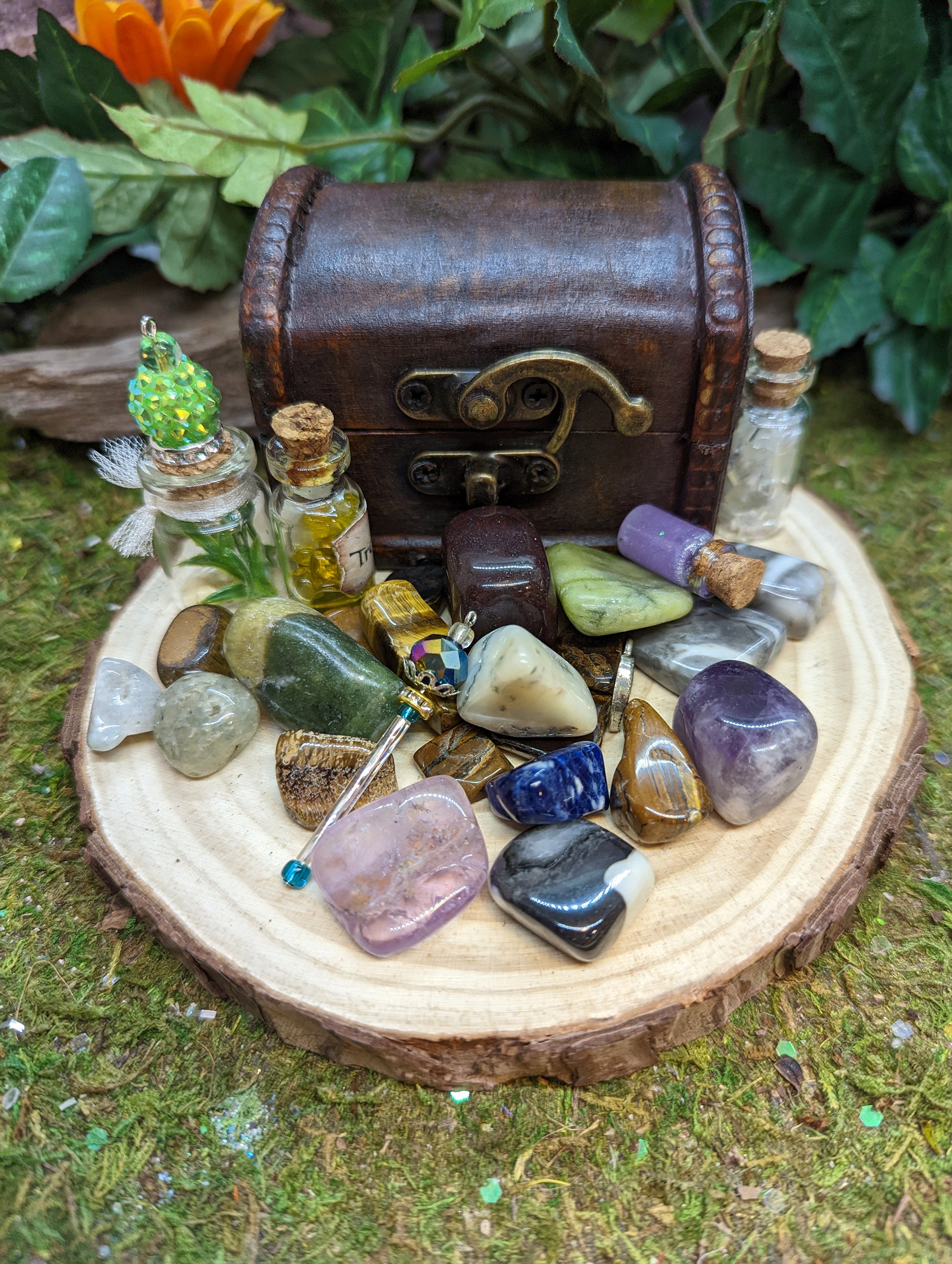 Fairy Garden Stones- 20 Flat Rocks- 1 to 5 inches- 2.5 to 12.5 cm.- Mo -  Exiarts & Ecocrafts