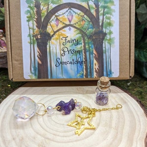 Fairy Crystal Suncatcher, Suncatcher Crystal w/ Natural Raw Stones, Crystal Prism Suncatcher, Rainbow Maker Window Decor, Fairy Suncatcher, Amethyst Suncatcher, Gemstone Suncatcher, Prism Light, Rainbow Suncatcher #suncatcher #Crystalsuncatcher