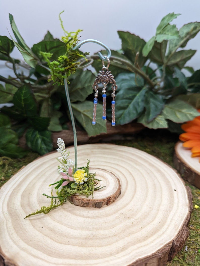 Fairy Garden Windchime, Garden Windchime, Fairy Windchime, Fairy Windchime, Fairy Garden Decoration, Fairy Garden Accessory, Miniature Fairy Garden Windchime

@weeworldconstruction
#weeworldconstruction
@goblincore
#goblincore
@fairycore
#fairycore