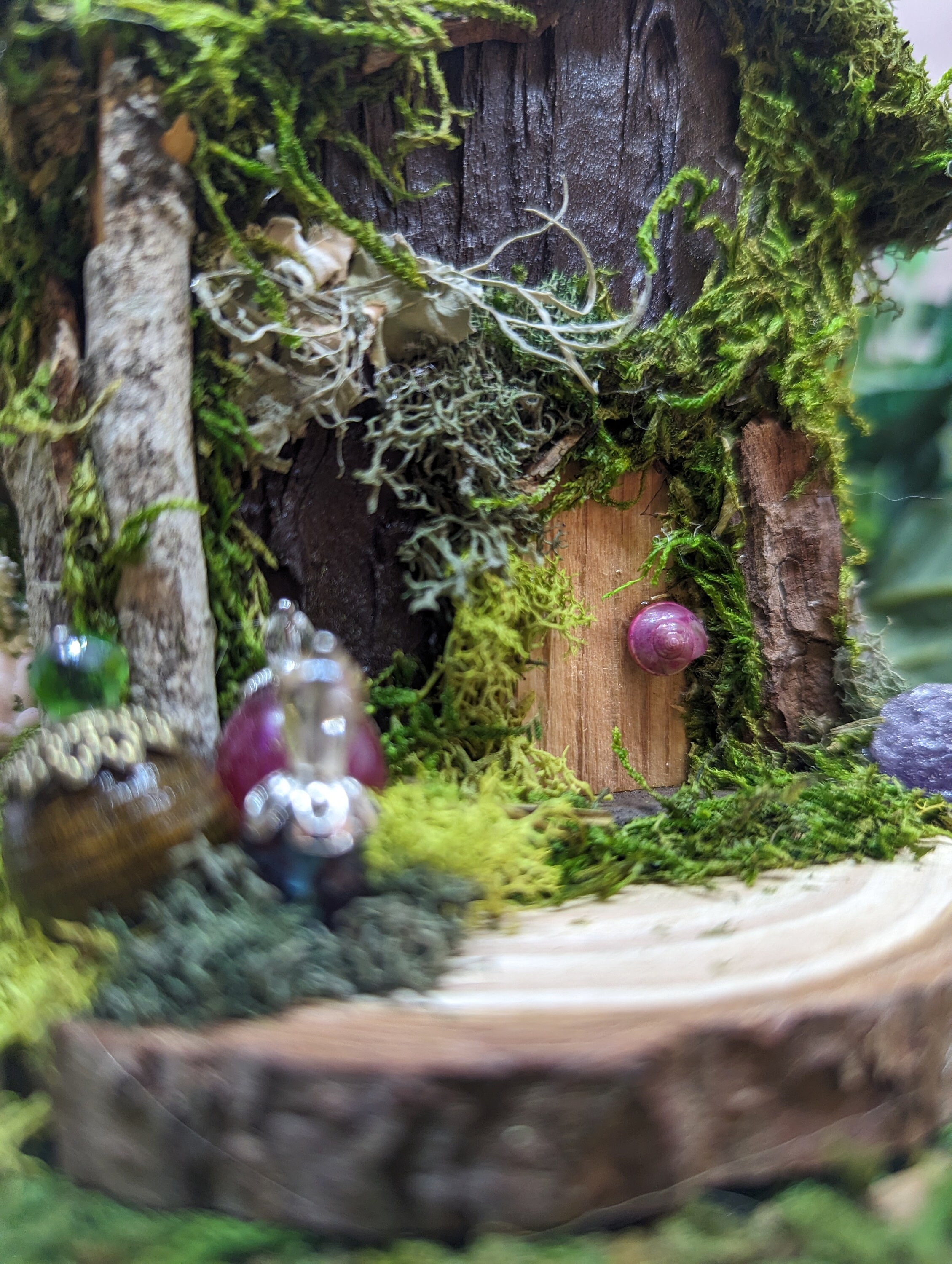 FOIMAS Miniature Butterflies,50 Pcs Micro Butterfly For Crafts Fairy Garden  Dollhouse Micro Landscaping Resin Decoration, image size:2259x3000