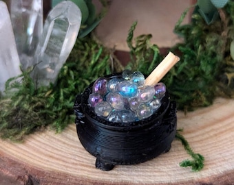 Miniature Bubbling Cauldron: Fairy Garden Halloween Dollhouse Prop