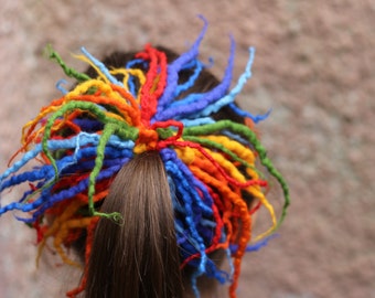 Felted elastic hair band "Rainbow Dread'