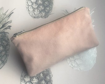 pouch pink