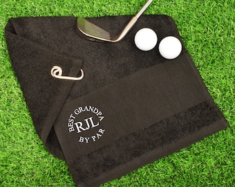 Serviette de golf personnalisée avec initiales Best Grandpa By Par Black, excellent cadeau pour les golfeurs.