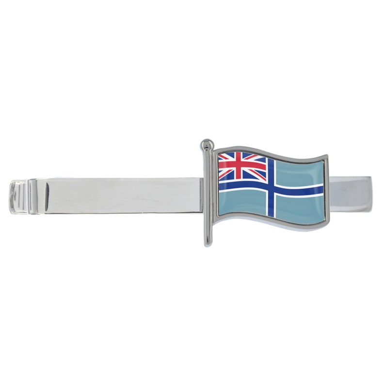 Pince à cravate argentée drapeau ondulé de l'enseigne de l'air civil, présentée dans une boîte chromée personnalisée image 1
