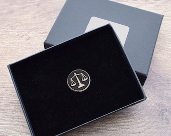 Legal Scales of Justice Lawyers Masonic Judge Design Lapel Pin Badge in Engraved Personalised Gift Box