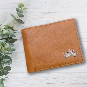 Cartera de cuero genuino color canela con diseño de motocicleta de motocross de trial todoterreno personalizada con caja de regalo grabada opcional