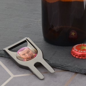 Personalised Photo Golf Pitch Mark Repairer and Ball Marker bottle Opener complete with Engravable tin XZKK013