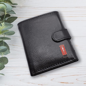 Cartera de piel auténtica negra con diseño de buzón rojo y texto personalizado