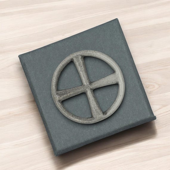 Celtic Cross Scottish Pewter Kilt Pin - Made In Scotland – Highland Store - Foto 9