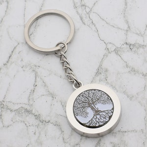 Beautiful Tree of Life Design with special Personalised Engraved message Keyring