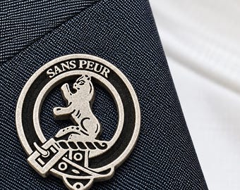 English Made Pewter Sutherland Clan Crest Lapel Pin in a Gift Box (20 x 19mm)