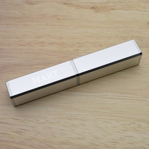 Personalisierte gravierte Box Aluminium Quadrat - NO PEN Verchromte Pen Box