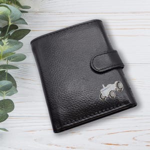 Cartera de cuero genuino negra con diseño de tractor retro clásico de granjeros, personalizada con texto propio