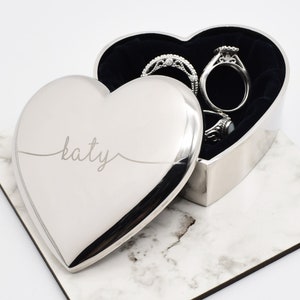 Scatola portaoggetti a forma di cuore in argento, personalizzata con nome, splendidamente incisa