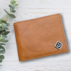 Cartera de cuero genuino color canela con diseño de motivo masónico personalizado y caja de regalo grabada opcional