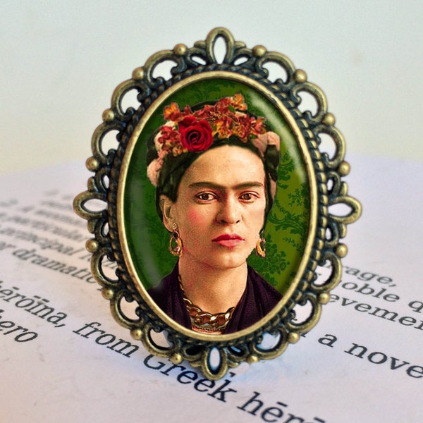 Frida Brooch - Frida Jewelry, Feminist Gift, Gift for Girlfriend, Frida Icon Brooch, Mexican Artist Brooch, Vintage  Frida Jewellery