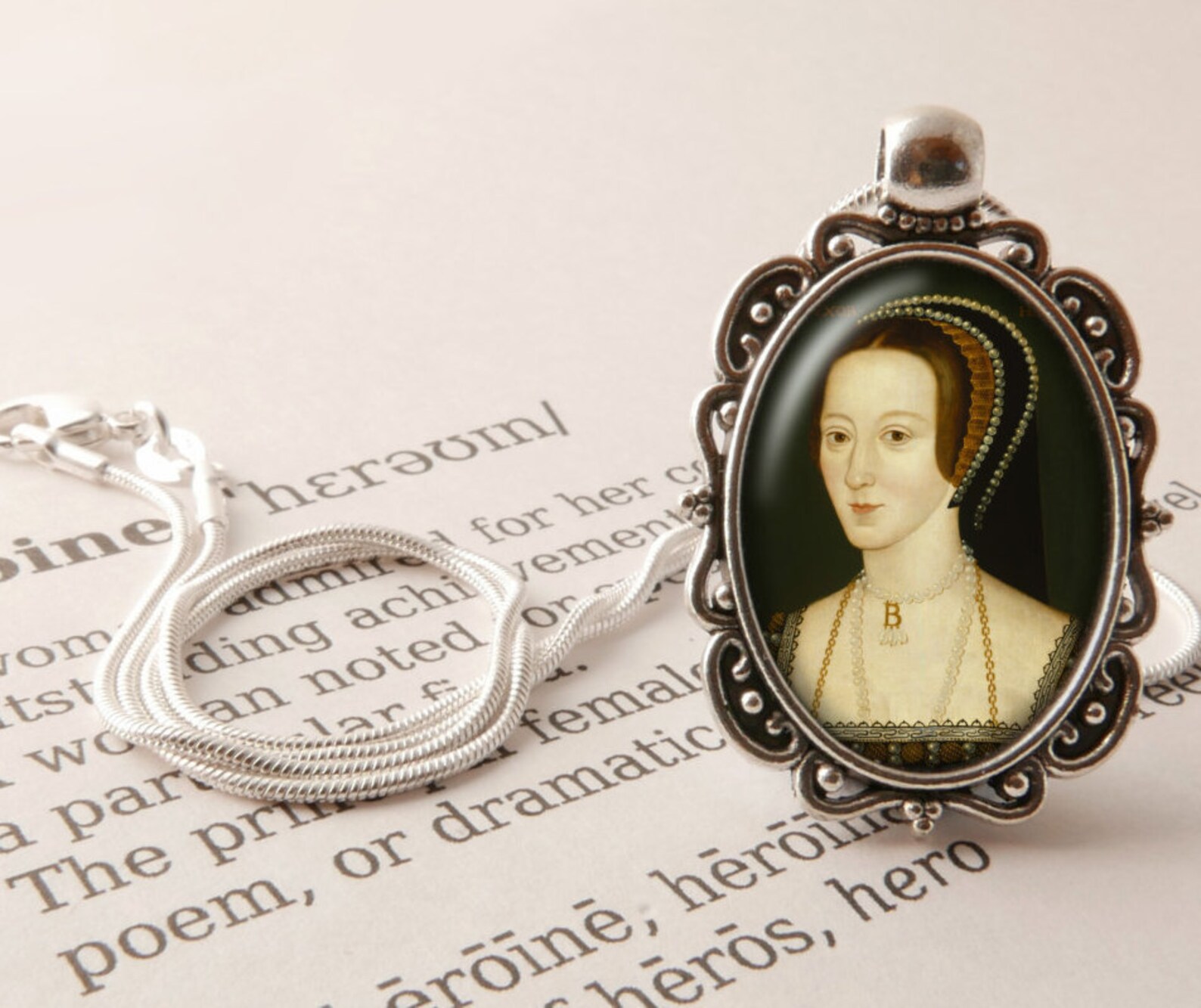 Anne Boleyn Pendant Necklace Anne Boleyn Jewelry the Tudors Etsy UK