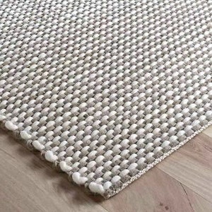 Wool 100%, Rug, Beige, Boho Rug, Bohemian Decor, Ethnic Rug, Floor Rug, Loop Rug, 120 x 180 cms, Chunky Knit Rug, Felted Wool, Thick Pile