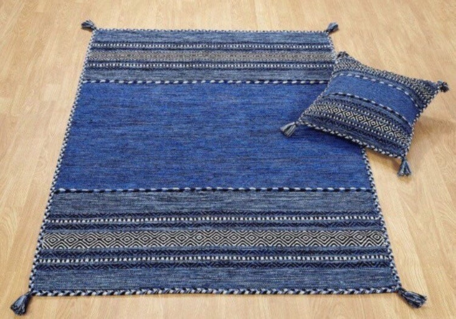 Blue Kilim Rug Moroccan Rug Moroccan Kilim Rug Blue Rug Ethnic Etsy UK