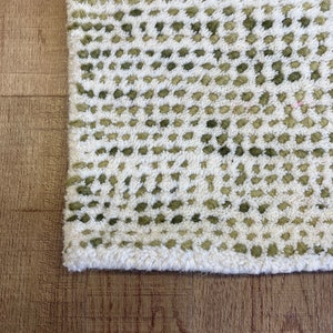 Green Cream Rug, Hand tufted Rug, Traditional Rug, Wool Rug, Ethnic Rug, Soft Green Rug, Neutral Decor, Boho Rug, Classic Rug 160 x 230cm