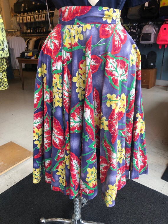 1950's Vintage Floral Circle Skirt