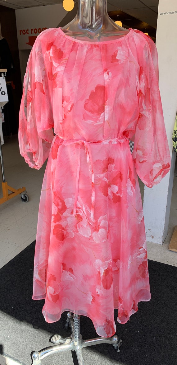 Vintage 1970's Pink Floral Cocktail Dress
