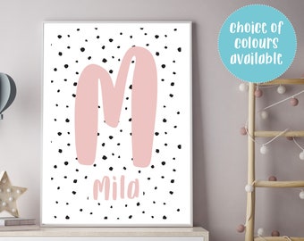 Lámina infantil con inicial personalizada: decoración con nombre de bebé