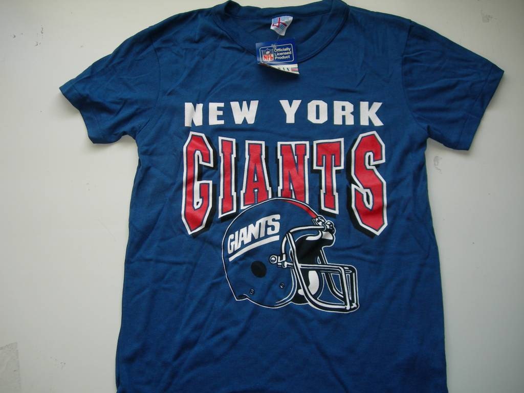 New York Giants Football Vintage Nfl Printed T Shirt by Garan   Etsy