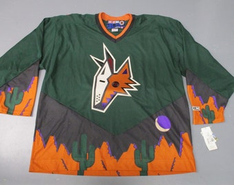 phoenix coyotes throwback jersey