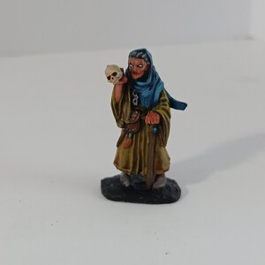 Seer Witch Hag Miniature Dungeons and Dragons