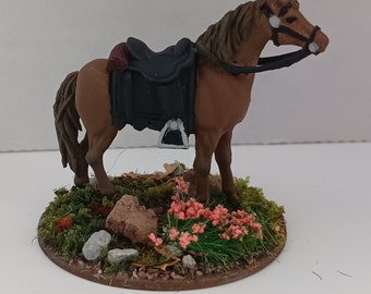 Horse Miniature for Dungeons and Dragons - Etsy
