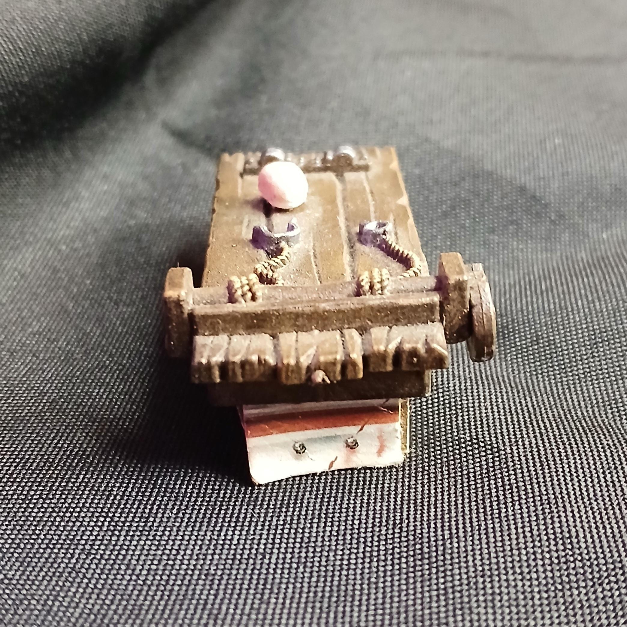 Dungeon Torque Racks Torture Rack Heroquest Dungeons & Dragons Hand Painted Miniature ...