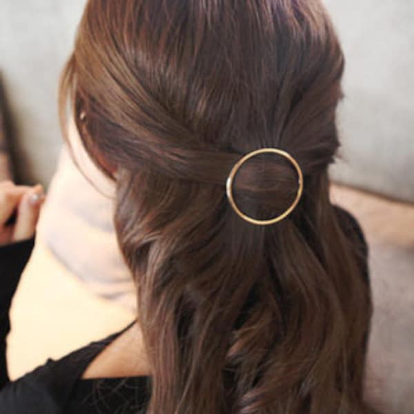 Gold Circle Hair Clip. Triangle Hairpin. Boho Hair Clip, geometric hair accessories, minimalist hair accessories