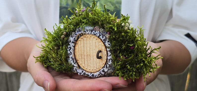 Natuurlijke schoonheid van ringdozen, houten ringdozen, rustieke ringdrager, buitenbruiloft, fantasiehuwelijk, huis van de ringen, aanzoeksringdoos no