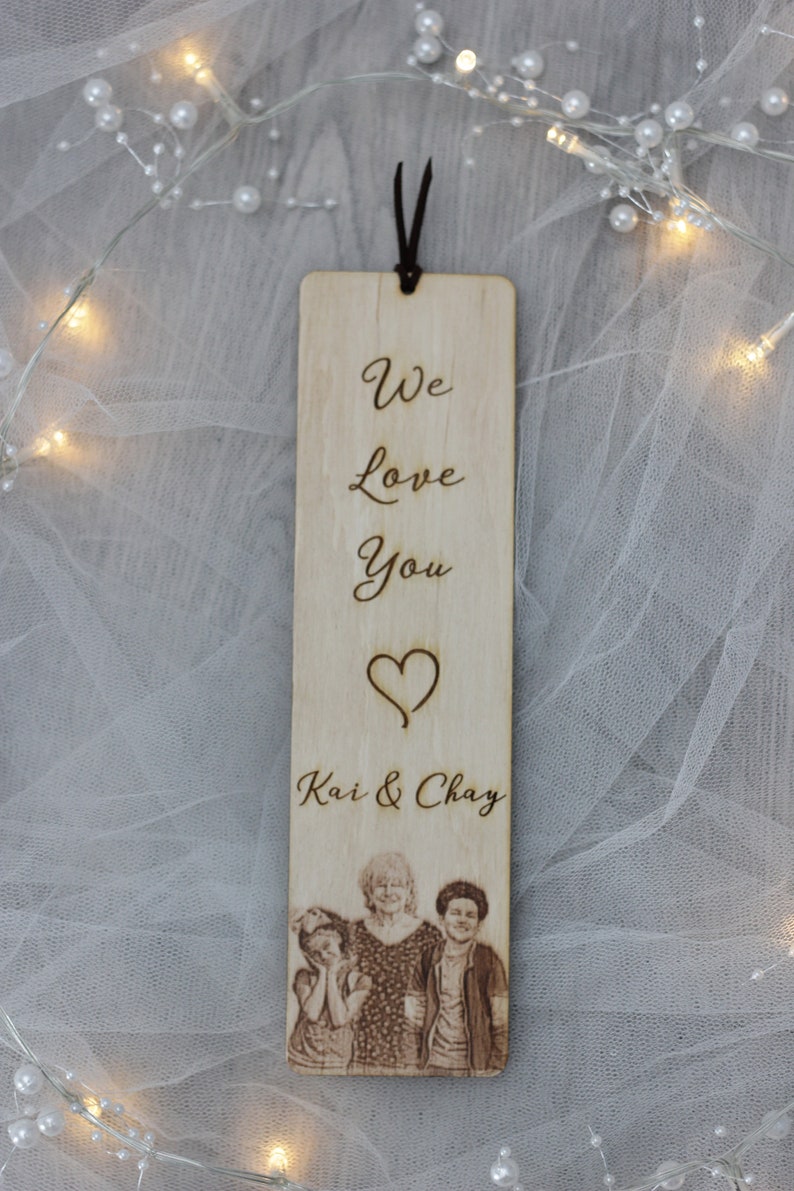 Marcador de madera personalizado, Marcador personalizado, marcadores, regalo para ella, abuela, abuelo, Regalos de cumpleaños, con su foto. imagen 8