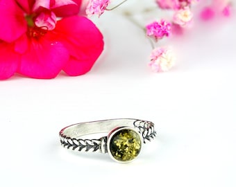 Cute Baltic Amber Ring,Small  Amber Stone Ring,Green Amber Gemstone Ring,Elegant Sterling Silver And Amber Ring,Baltic Amber Ring For Women