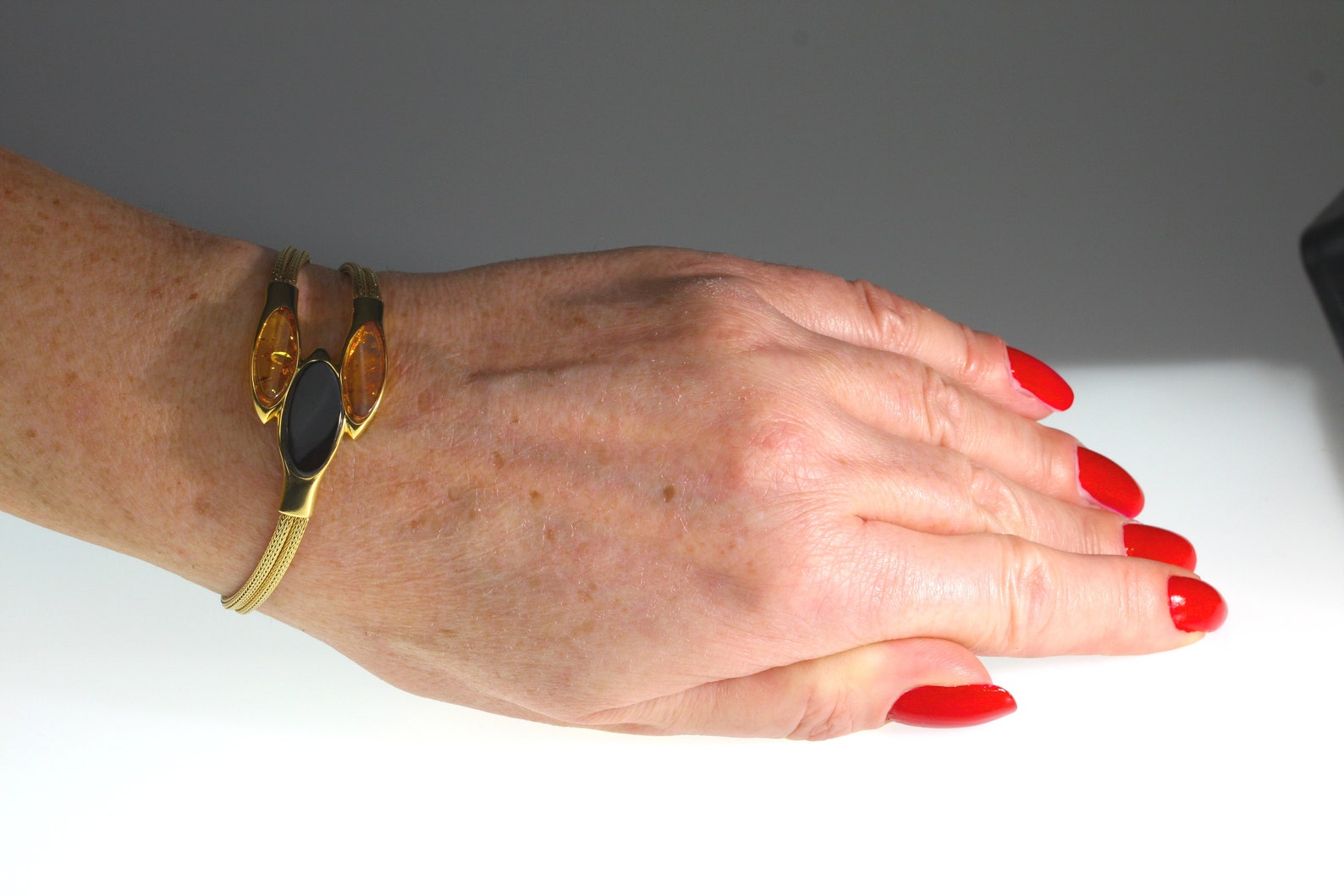 Amber Pearl and Gold Bracelet