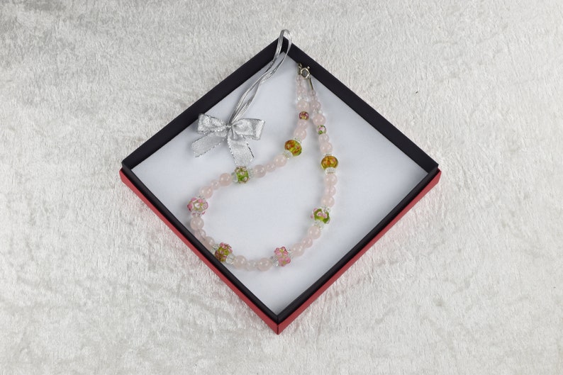 Rose quartz necklace with glass beads, painted with flowers, youthful, girly, delicate, spring-like image 6