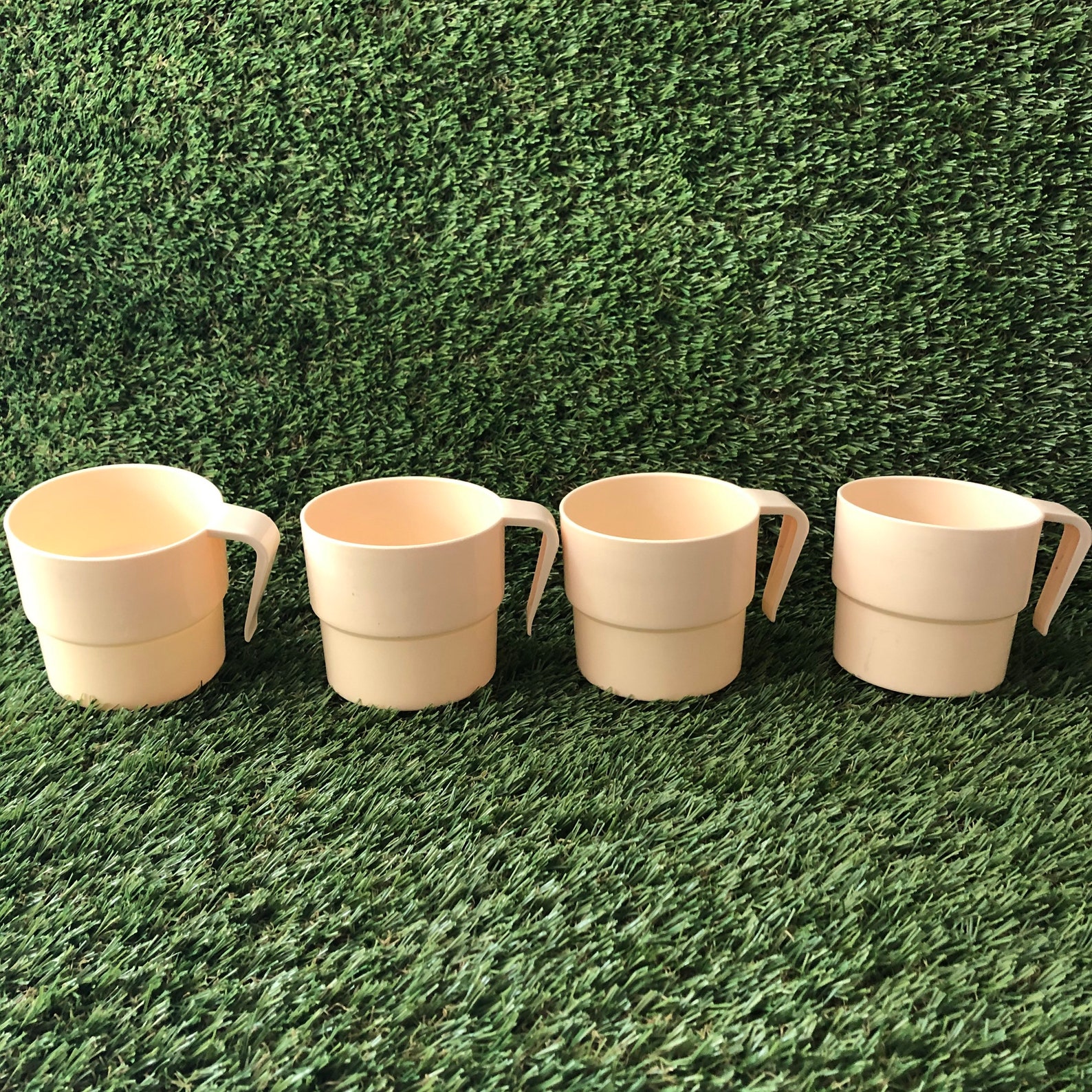 Stackable Plastic Picnic Cups from Rainsfords Australia / Etsy