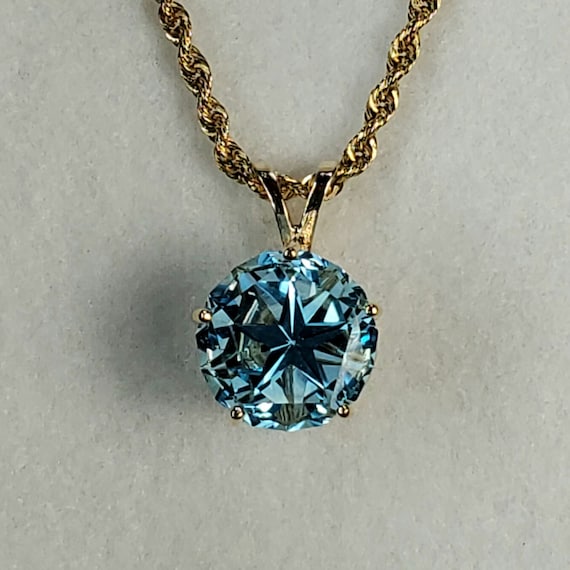 Lone outlet star topaz