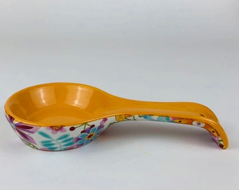 Porcelain Hand Crafted Multiple Daisy Big Orange Spoon Rest